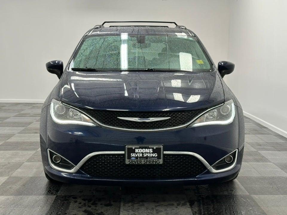 2017 Chrysler Pacifica Photo in Bethesda, MD 20814