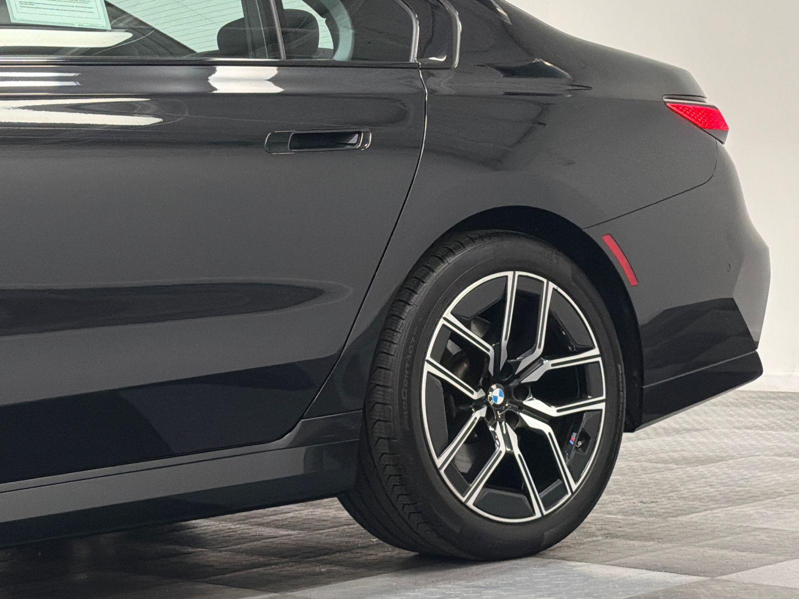 2025 BMW 7 Series Photo in Bethesda, MD 20814