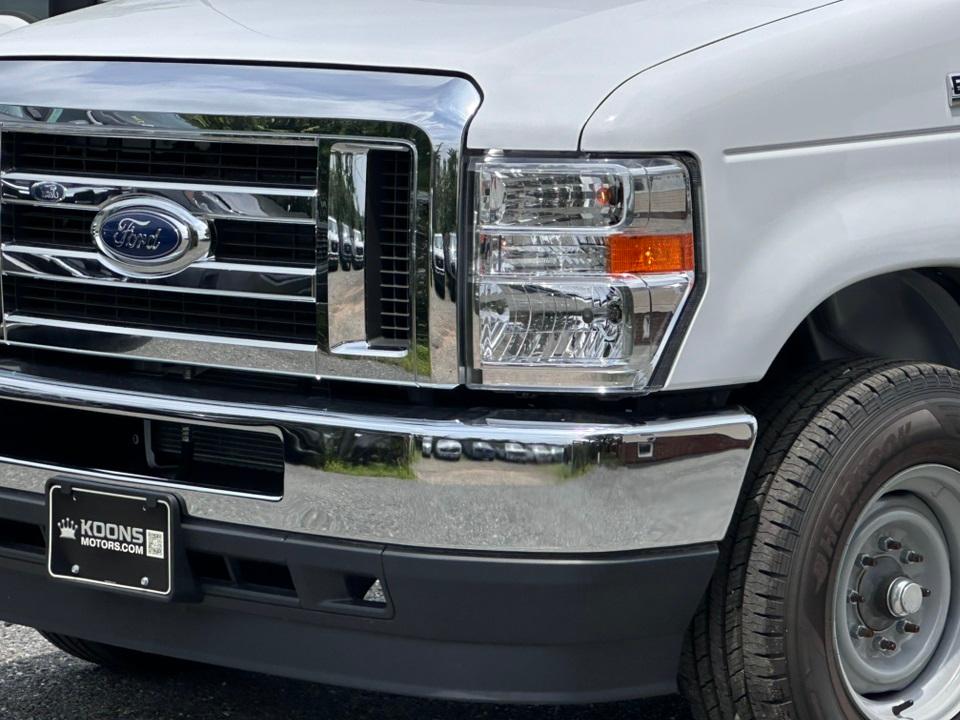 2024 Ford E-350SD Photo in Silver Spring, MD 20904