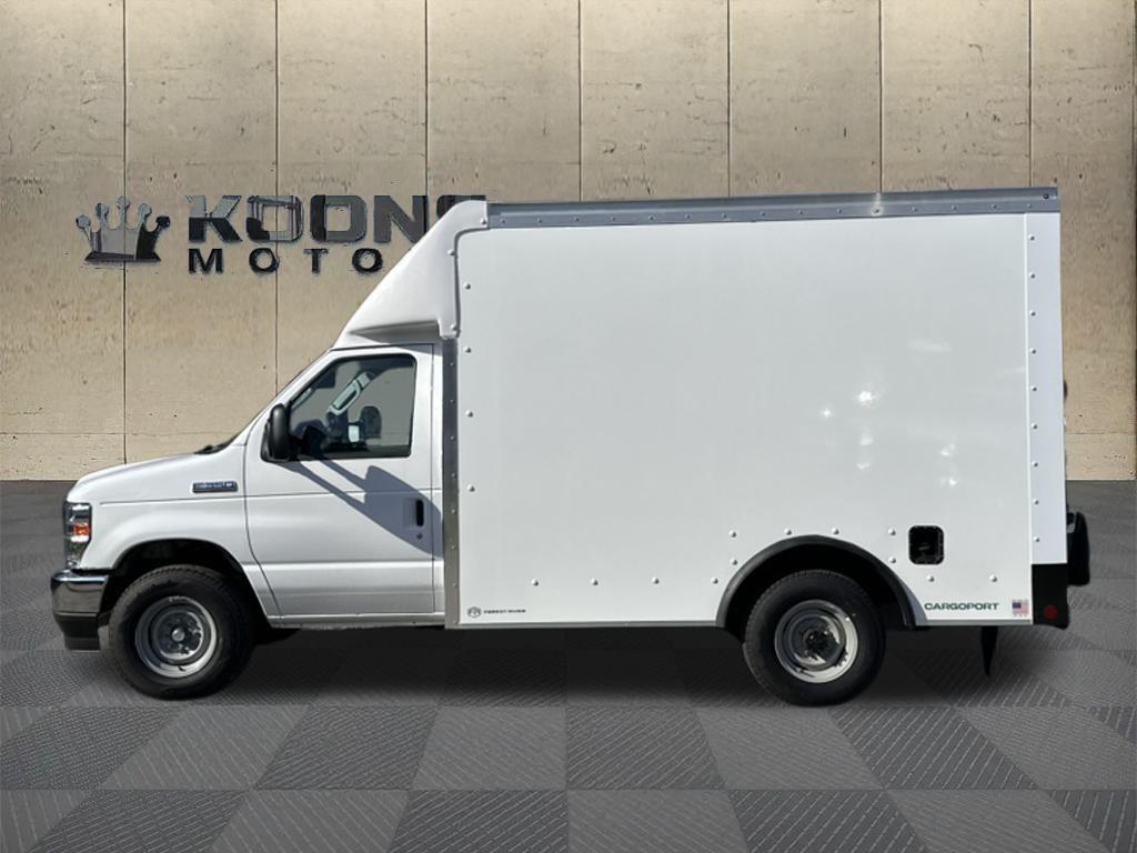 2026 Ford E-350SD Photo in Silver Spring, MD 20904