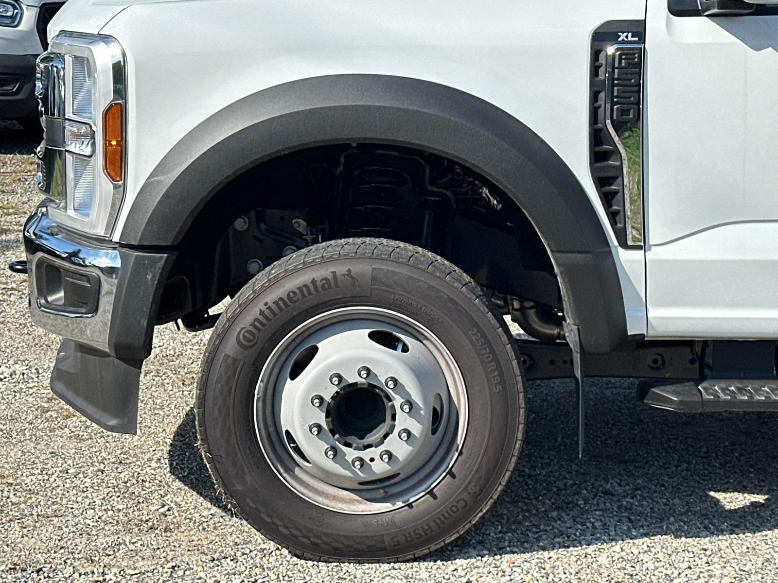2025 Ford F-550 Photo in Silver Spring, MD 20904