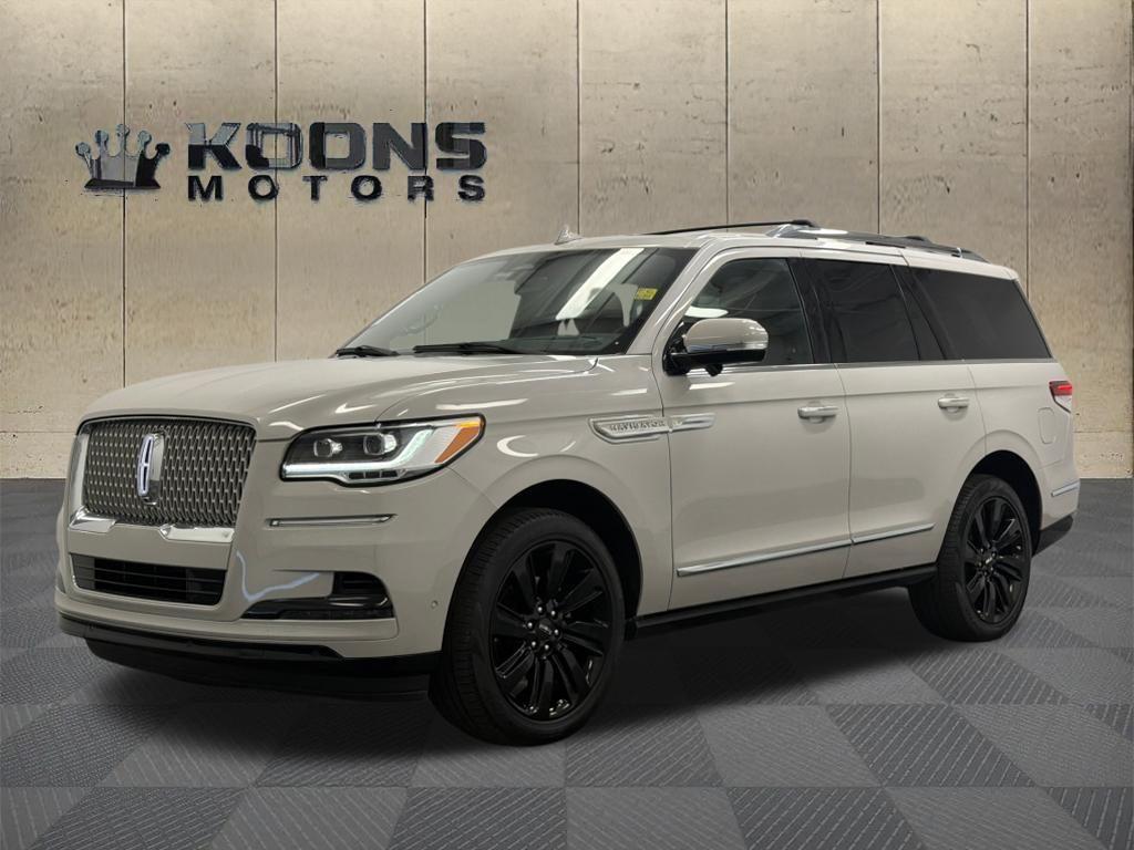 2023 Lincoln Navigator Photo in Bethesda, MD 20814