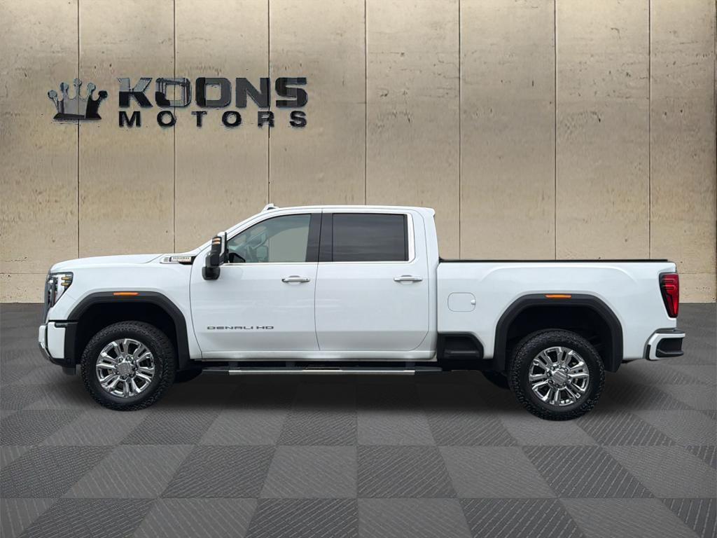 2024 GMC Sierra 3500HD Photo in Bethesda, MD 20814