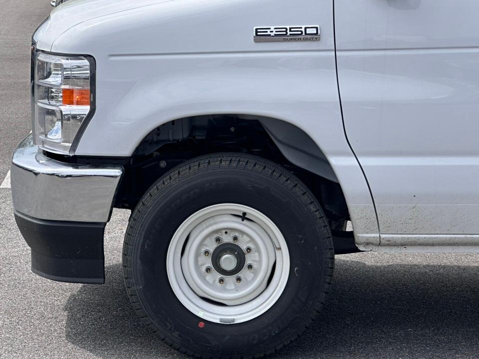2025 Ford E-350SD Photo in Silver Spring, MD 20904
