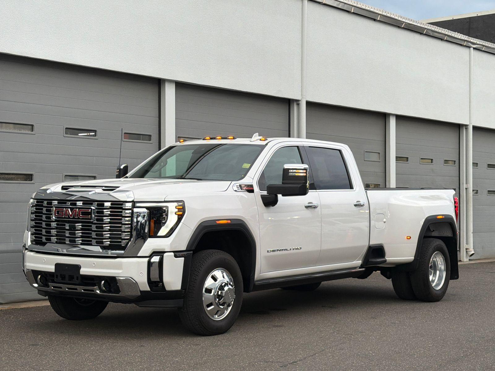 2024 GMC Sierra 3500HD Photo in Bethesda, MD 20814