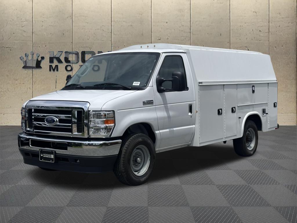 2024 Ford E-350SD Photo in Silver Spring, MD 20904