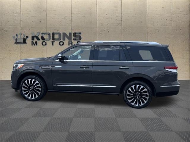 2022 Lincoln Navigator Photo in Bethesda, MD 20814