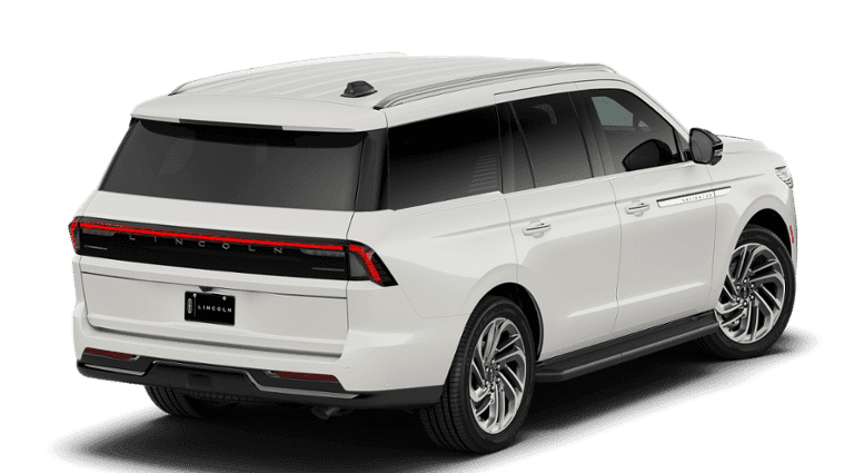 2027 Lincoln Navigator Photo in Bethesda, MD 20814