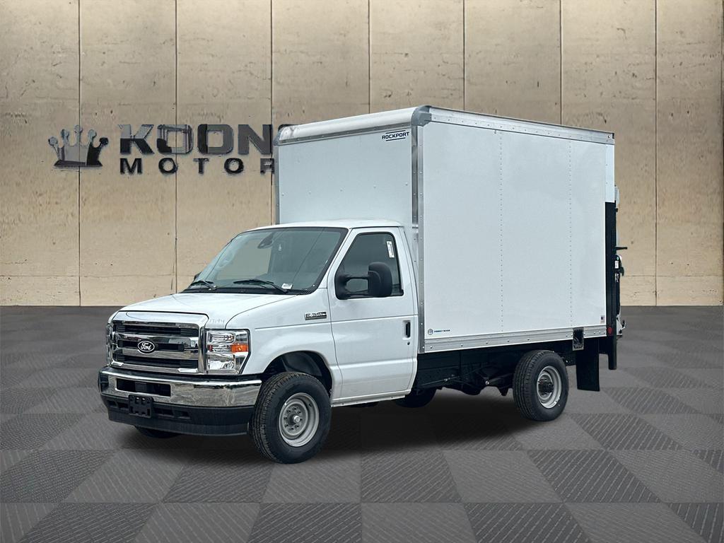 2026 Ford E-350SD Photo in Silver Spring, MD 20904