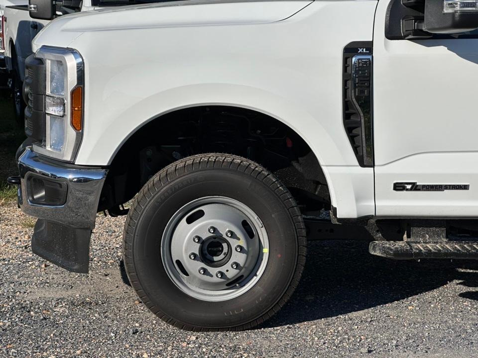 2025 Ford F-350SD Photo in Silver Spring, MD 20904