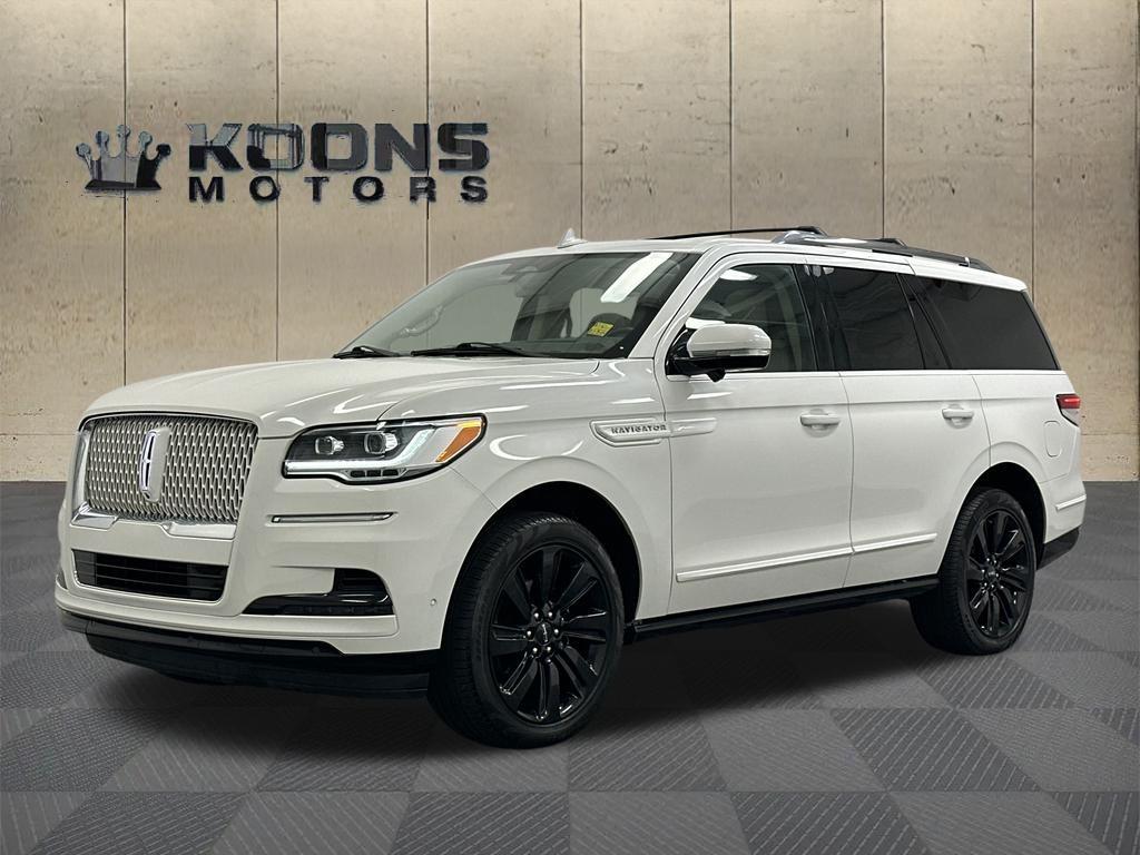 2022 Lincoln Navigator Photo in Silver Spring, MD 20904