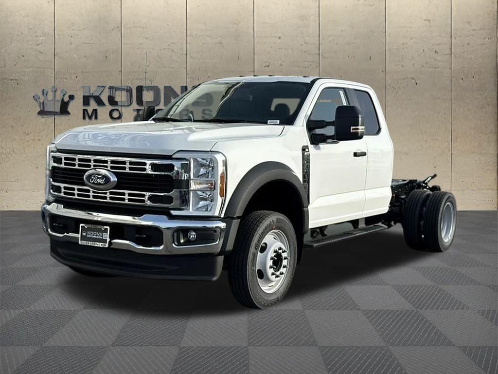 2025 Ford F-450 Photo in Silver Spring, MD 20904