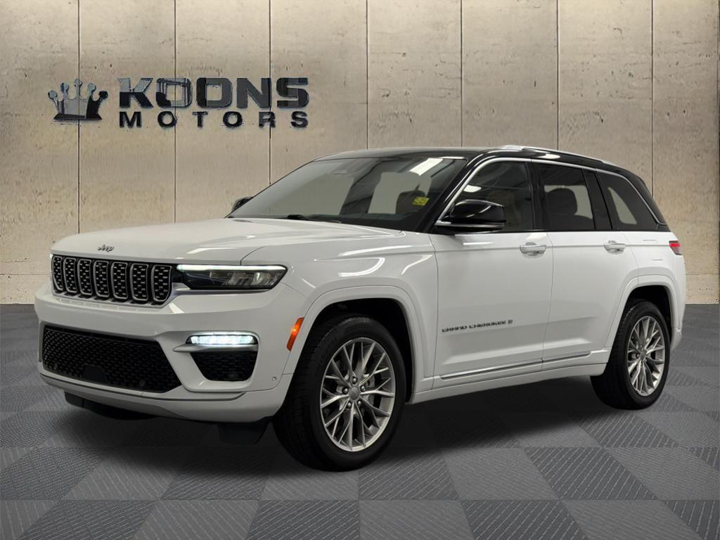 2022 Jeep Grand Cherokee Photo in Bethesda, MD 20814