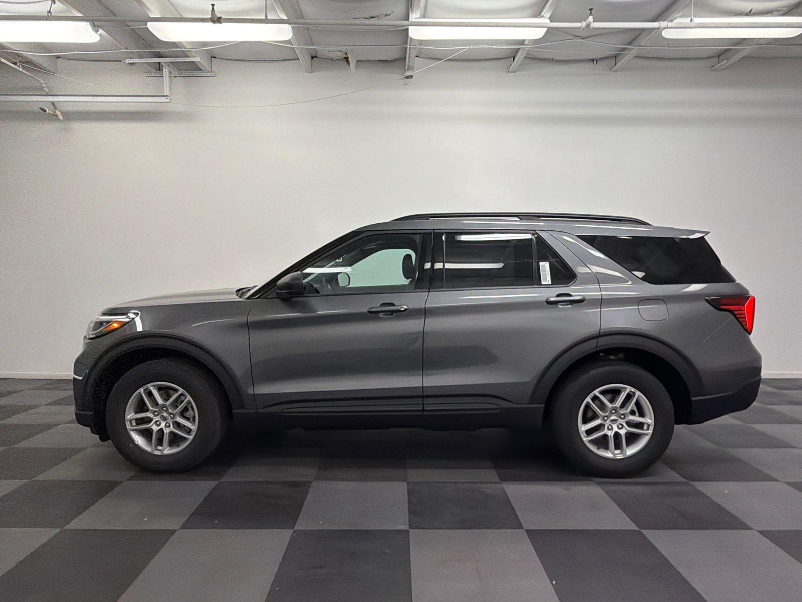 2027 Ford Explorer Photo in Silver Spring, MD 20904